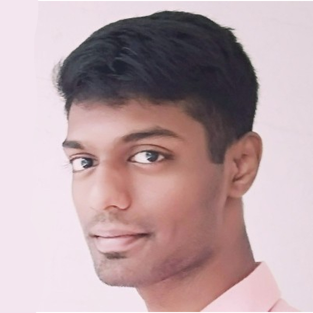Founder-img